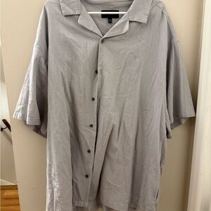 No Boundaries Light Gray Button-Up Shirt